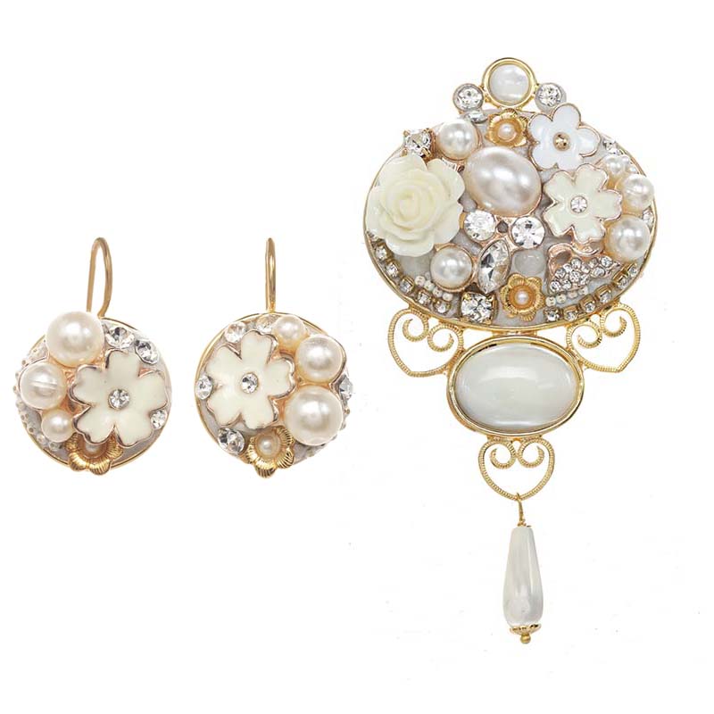 Bubbly Pearl Earrings & Brooch Set