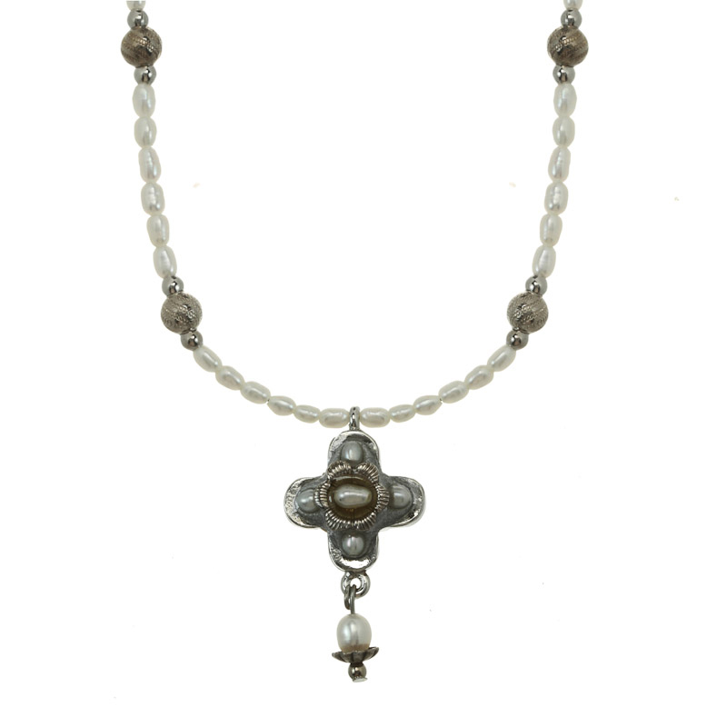 Grey Pearl Flower Necklace
